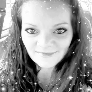 Meet your Posher, Cortney